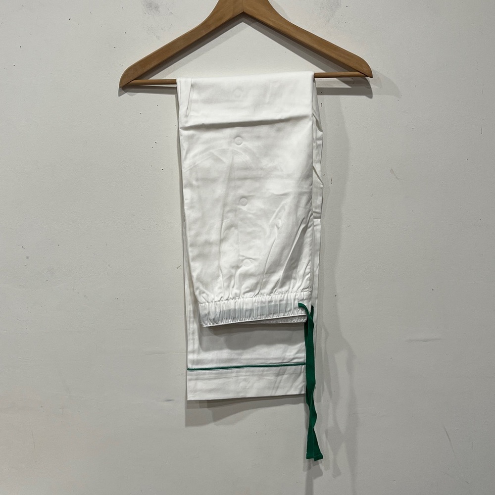 Petite Plume x The Colony Hotel 2 pcs White Cotton Green Piping PJ size S - Picture 7 of 16